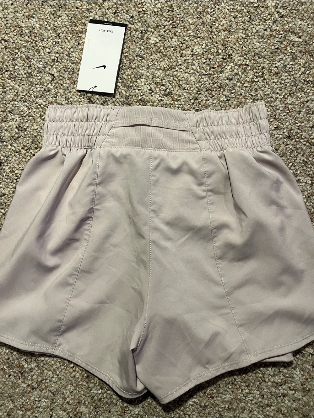 Nike Women's Beige Dri-Fit High Rise 3 in 1 shorts NWT - Picture 7 of 8